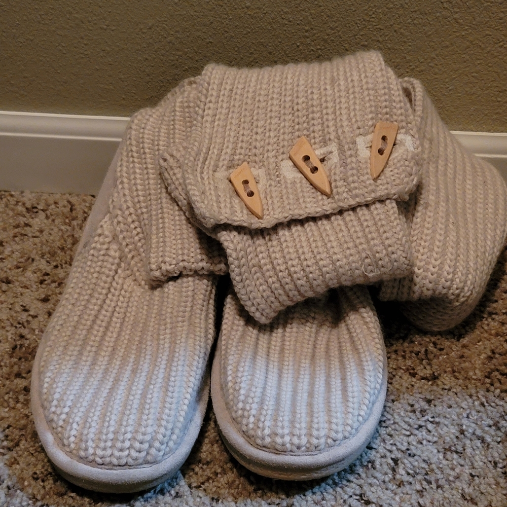 BearPaw Boots